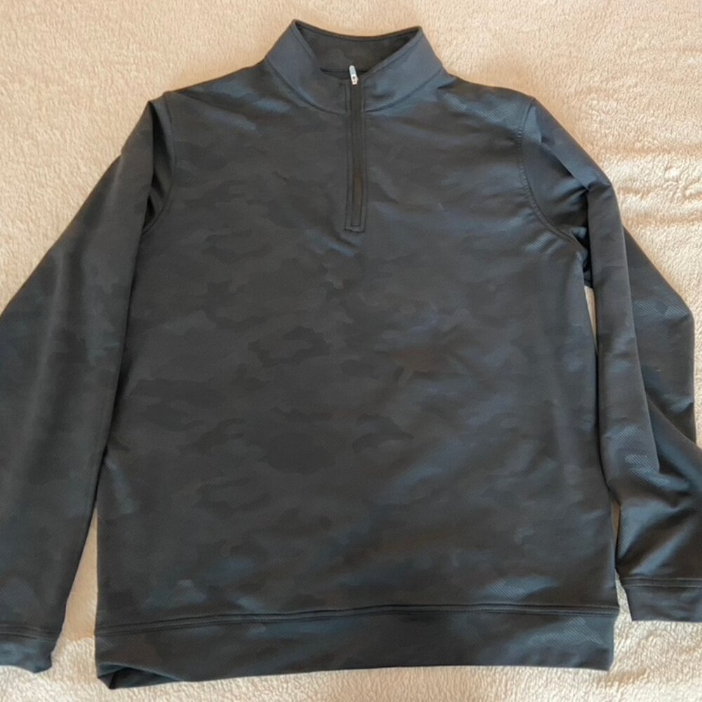 Peter Millar Perth Camo Quarter Zip Pullover. Size Large